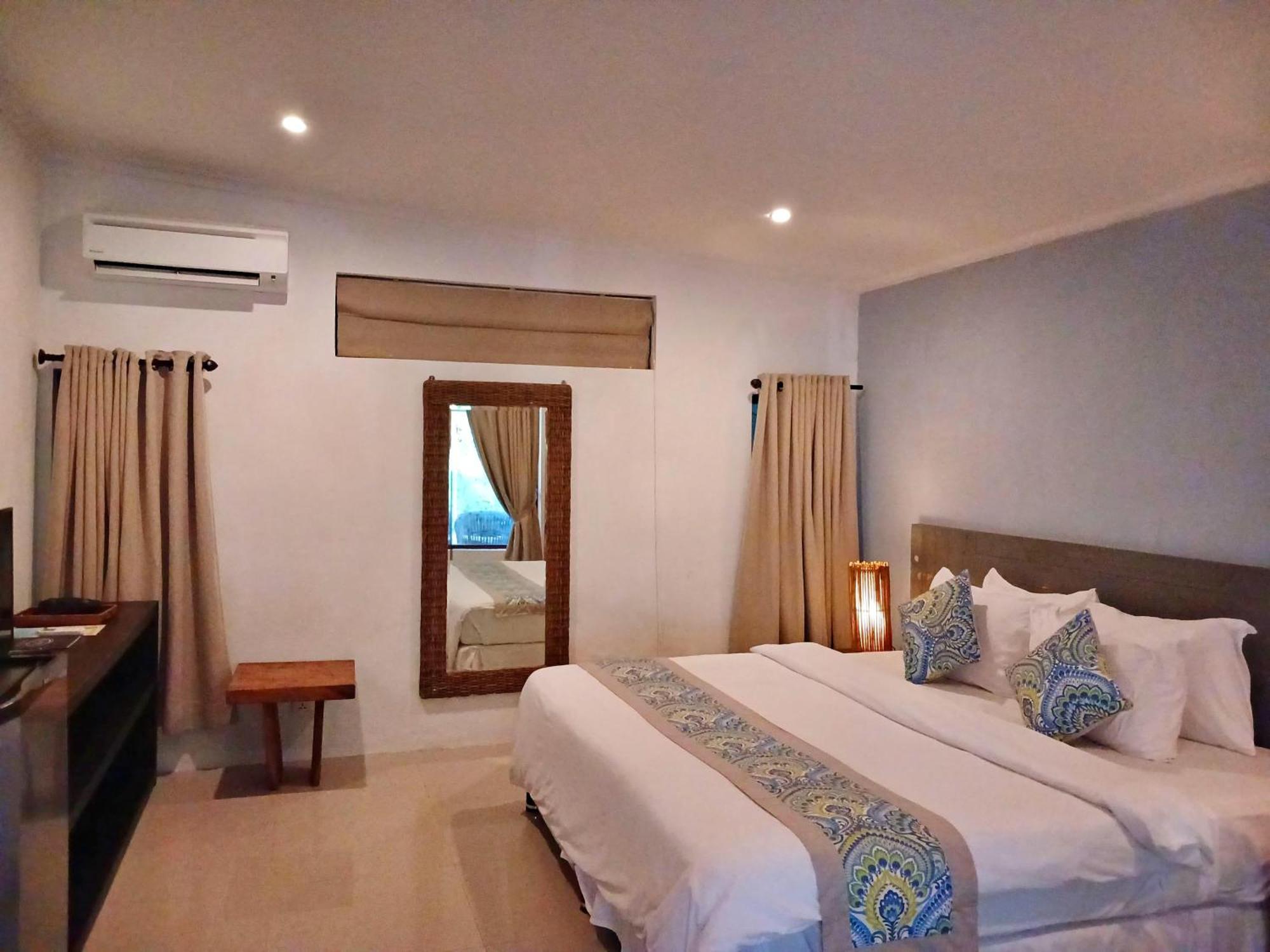 Scallywags Club Resort 4*